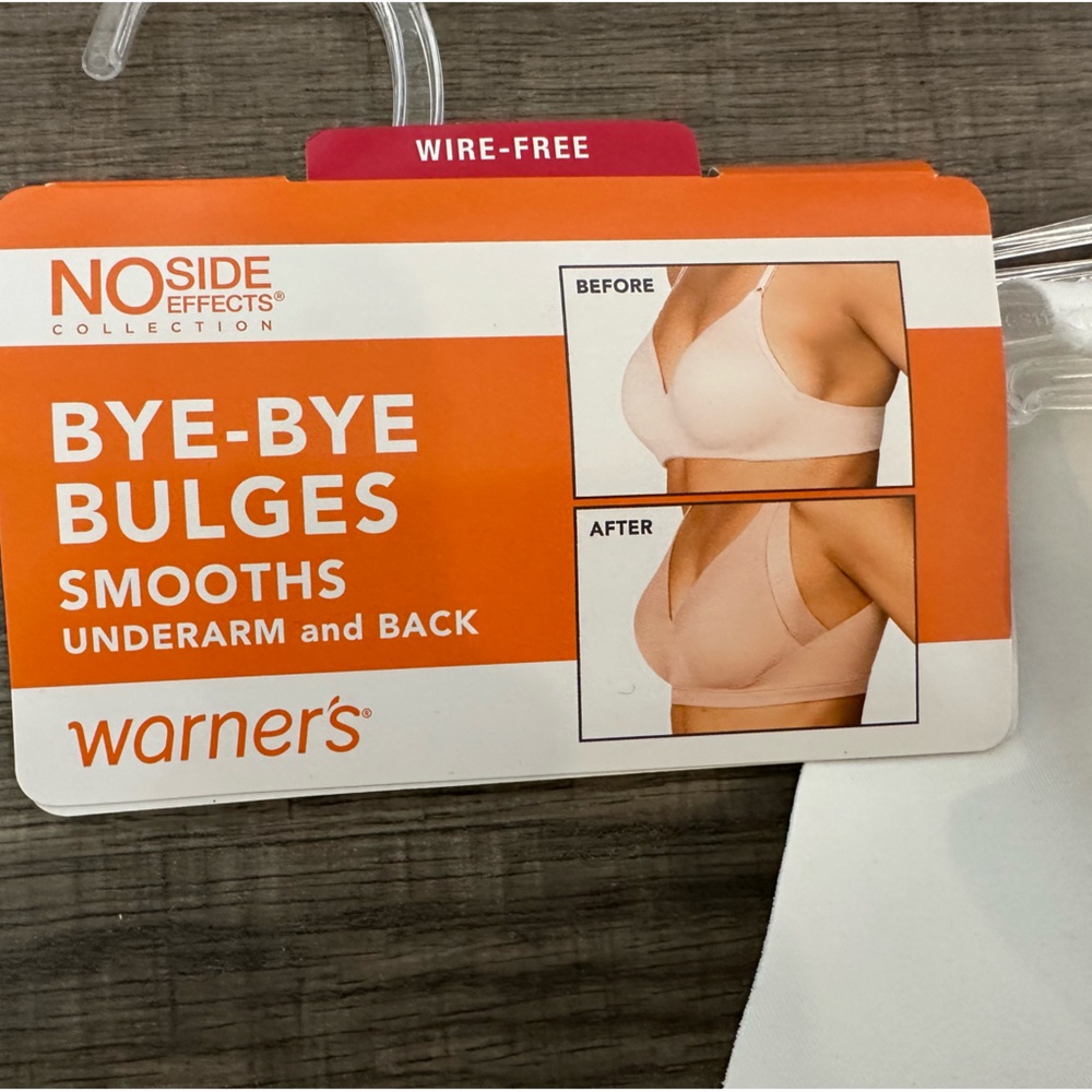 Warner’s Bra - Picture 2 of 6